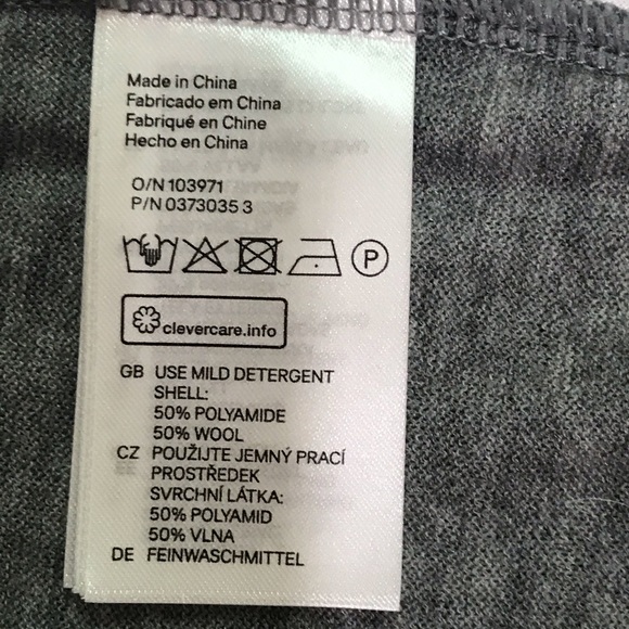 Gray Off-the-Shoulder Dress - Picture 6 of 6